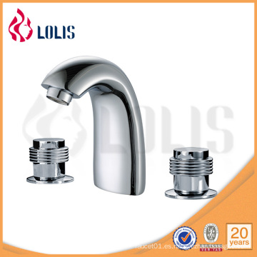 Agua sanitaria nuevo grifo del lavabo del diseño (LLS06118)